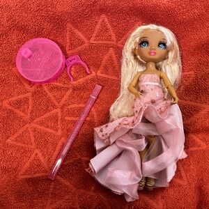 Sabrina St.Cloud Rainbow High